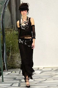 Look 32